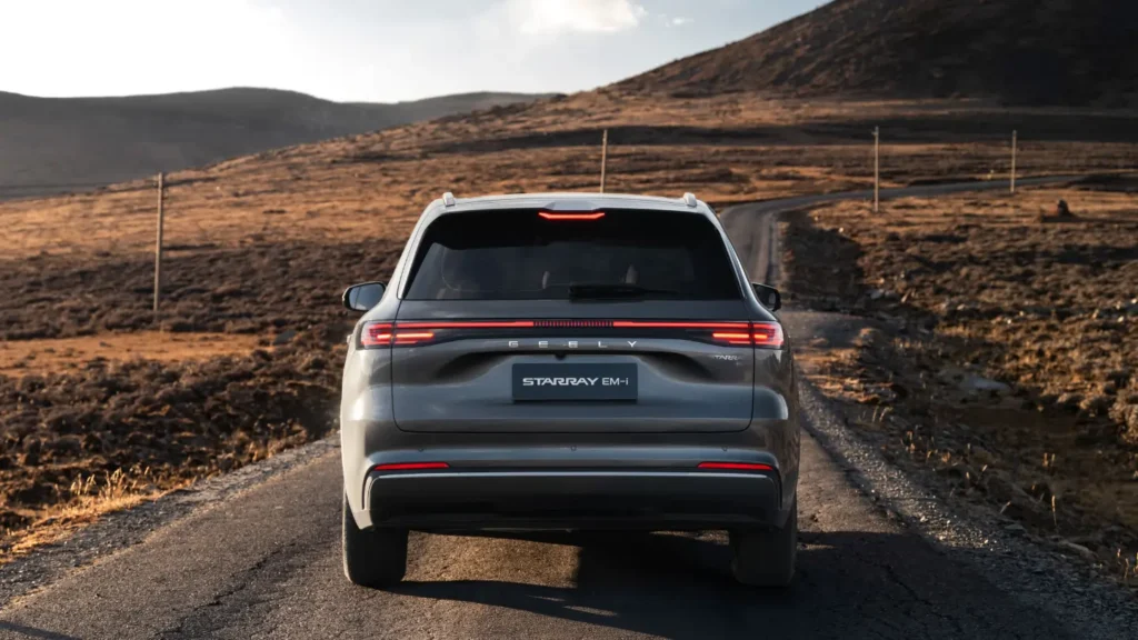 2026 Geely Starray EM-i plug-in hybrid SUV rear