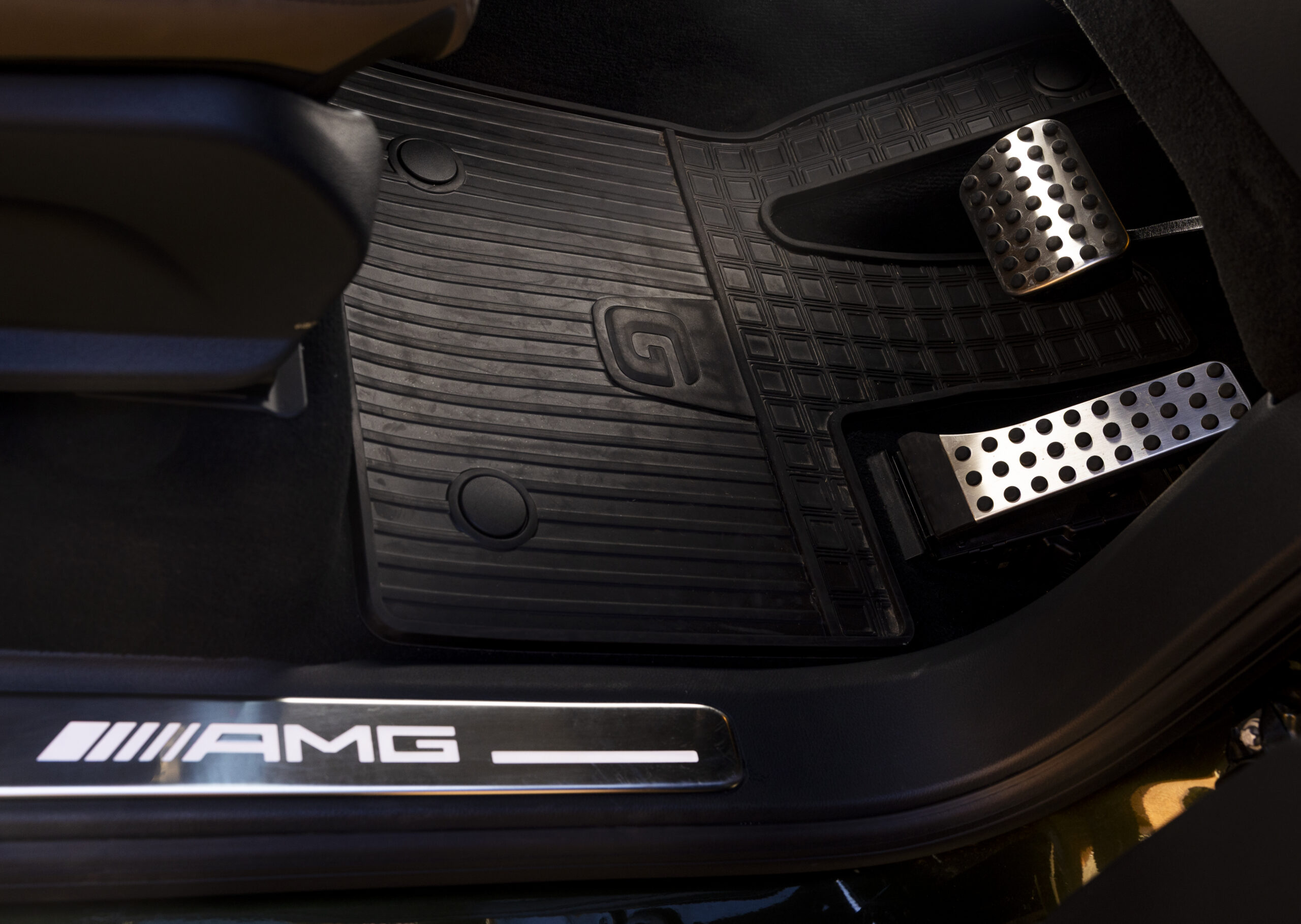 Mercedes Benz AMG G 63 OFFROAD PRO 7025