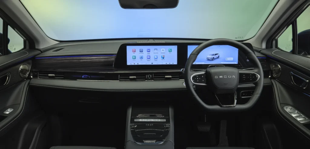 Omoda 5 interior