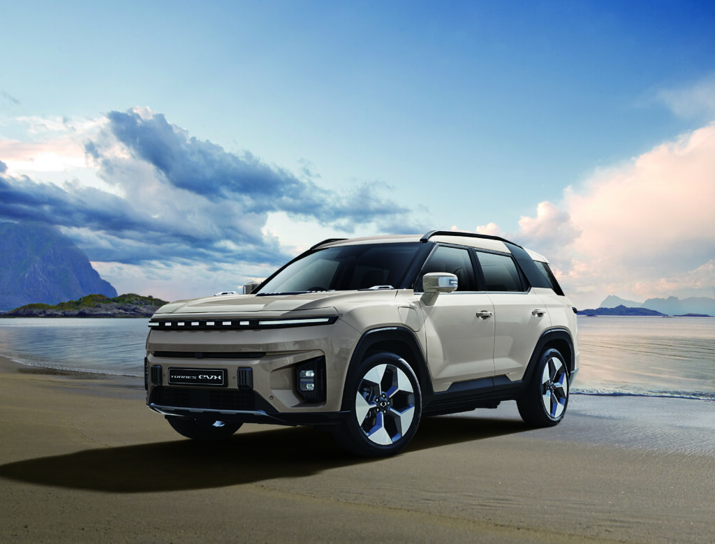 KGM Torres EVX exterior