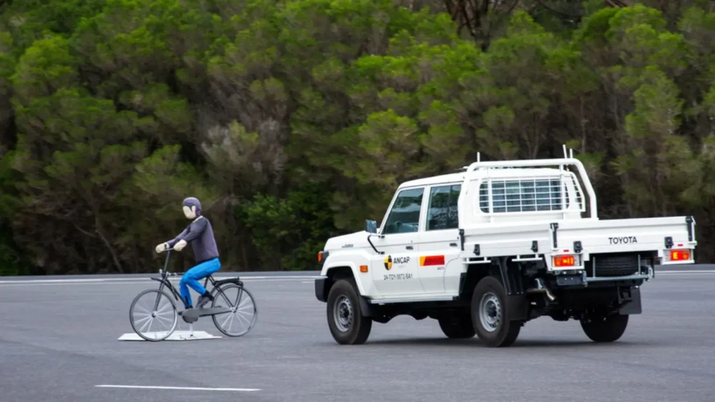 2025 large pickup safety test