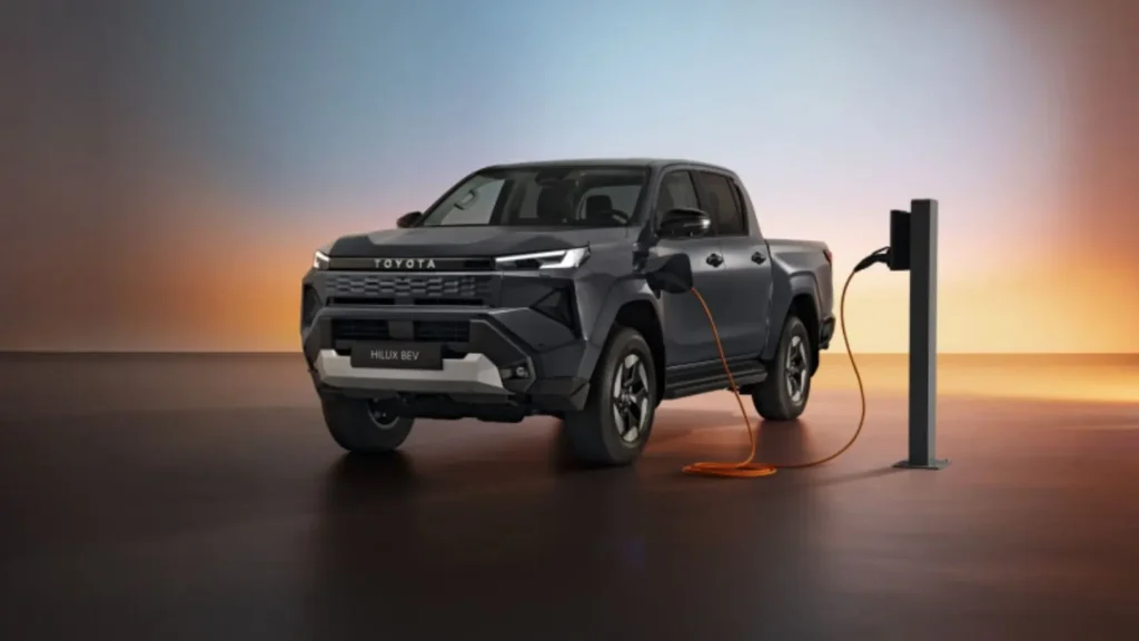 2026 TOYOTA Hilux BEV 