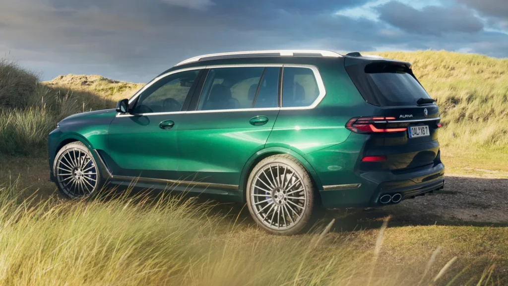 2026 Alpina XB7