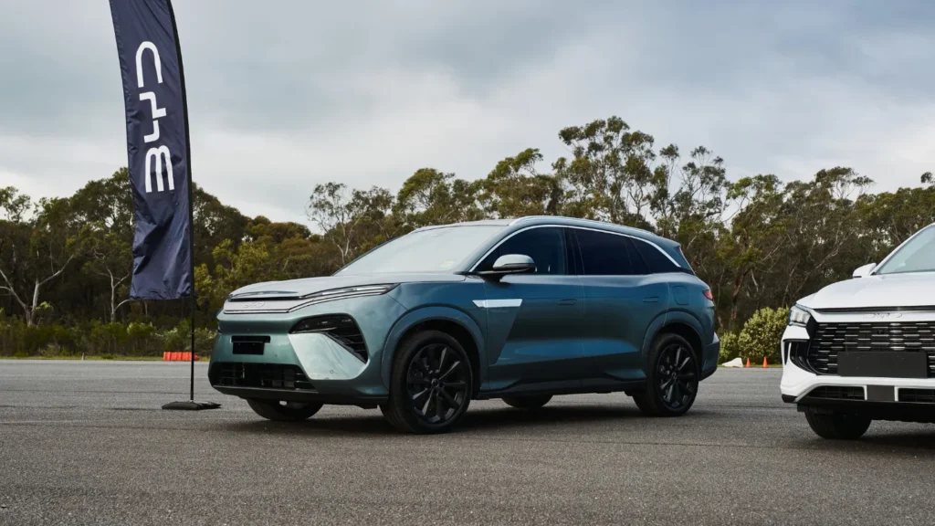 2026 BYD Sealion 8 PHEV SUV