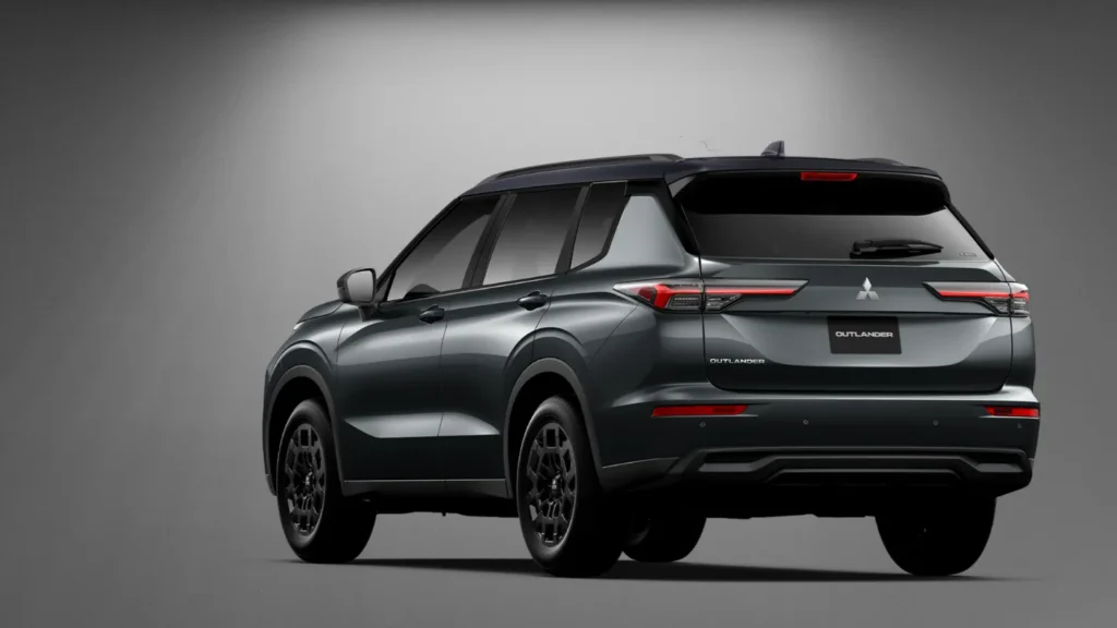 2026 Mitsubishi Outlander LS Black Edition rear view