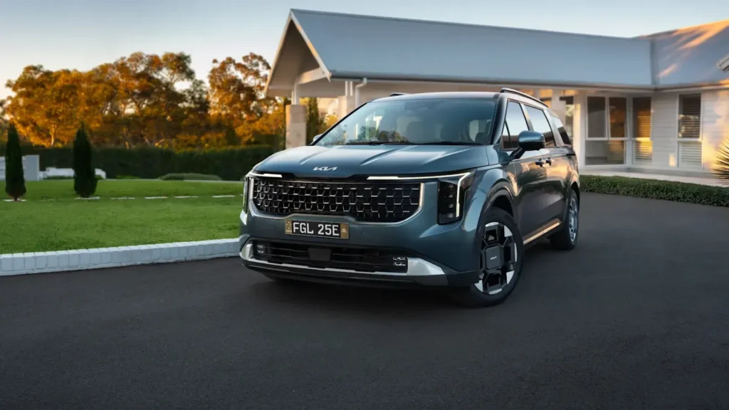 Kia Carnival petrol variant