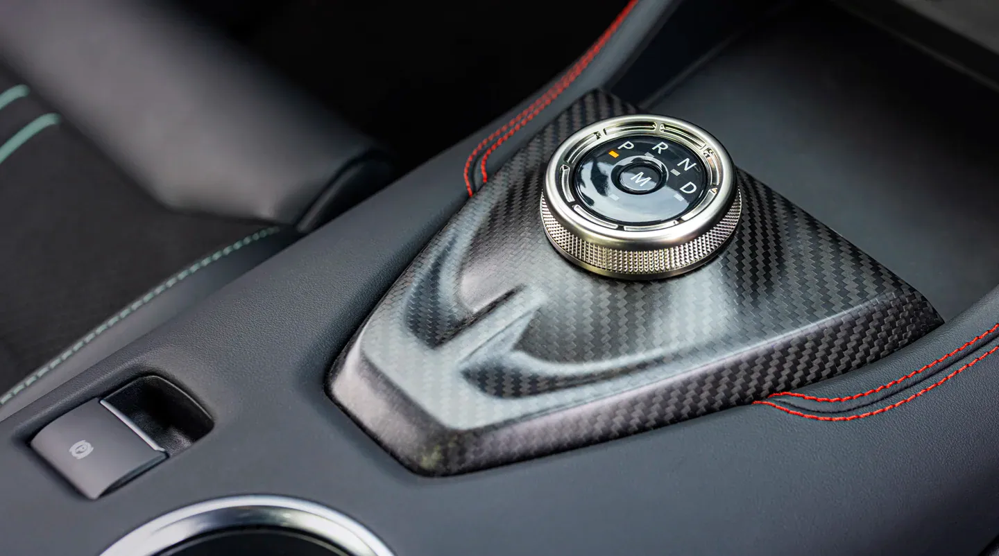 Ford Mustang Dark Horse SC gear selector