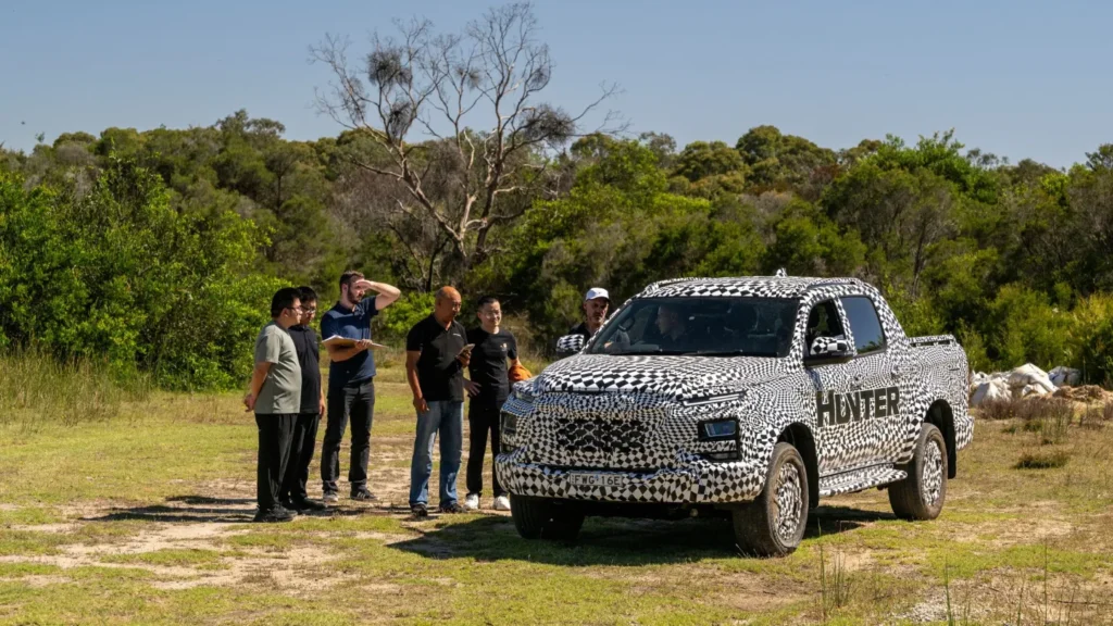 JAC Hunter PHEV being tested on the Lang lang proving ground