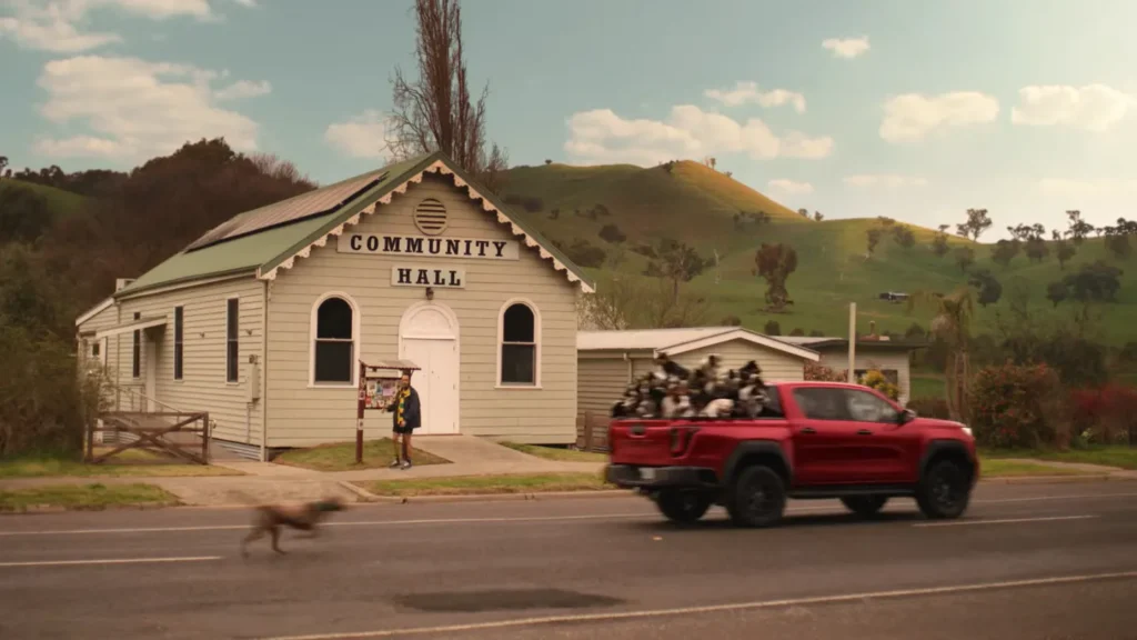 snapshot of Toyota HiLux rogue ad called the pied piper