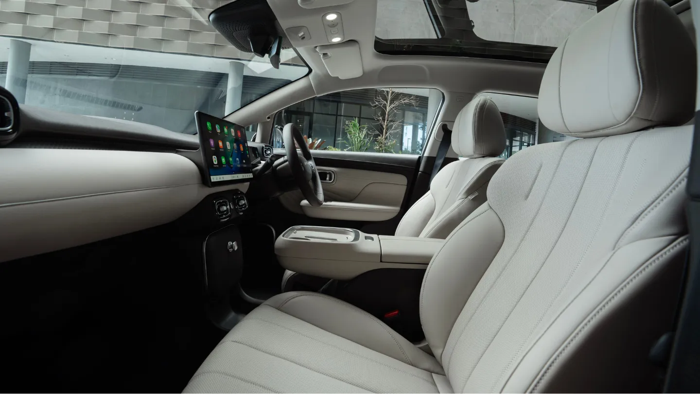 2026 GAC Aion UT front seats