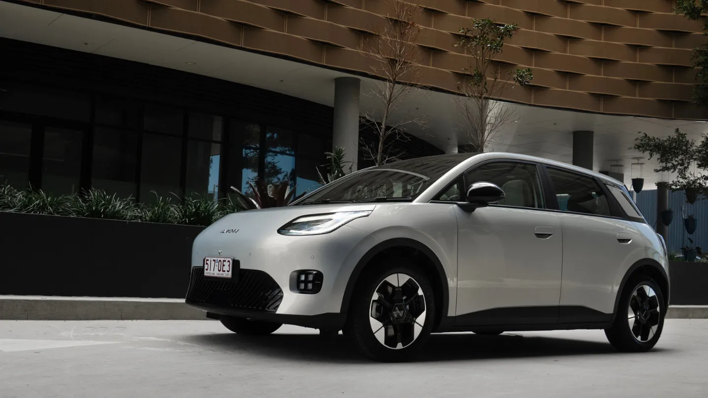 2026 GAC Aion UT front side view