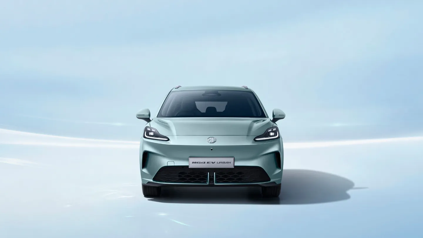 2026 MG4 EV Urban headlights