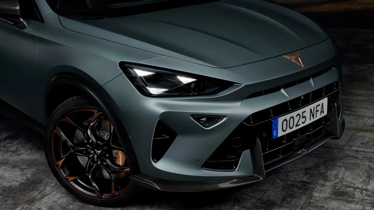 Cupra Formentor VZ5 front view