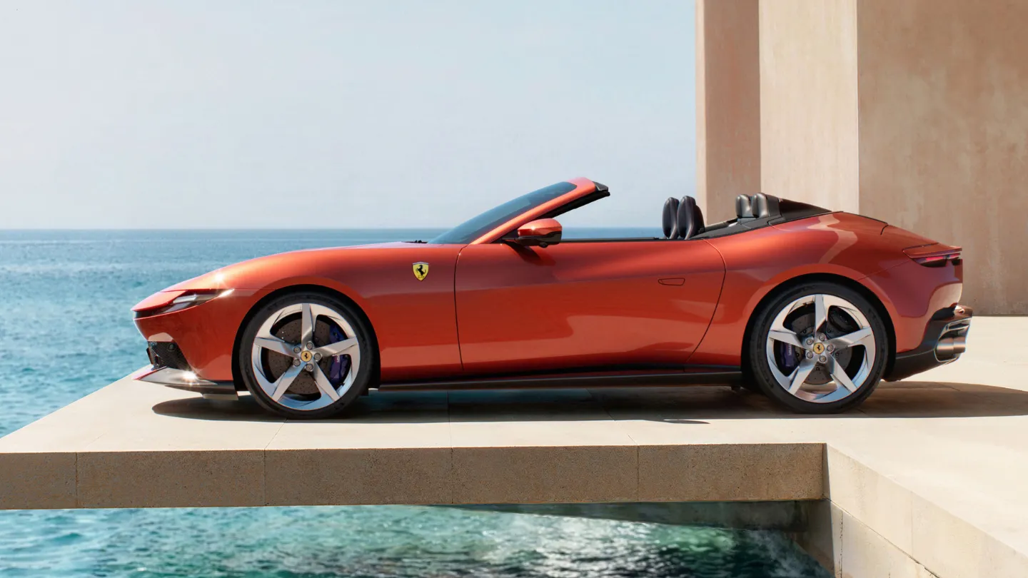 Ferrari Amalfi Spider Rosso Tramonto (Sunset Red) side view 2