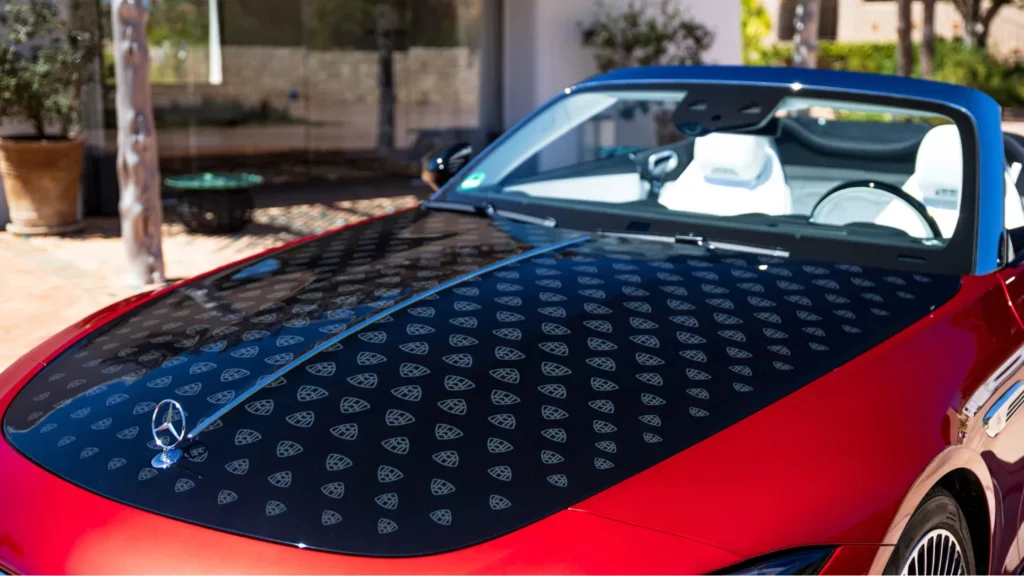Mercedes-Maybach SL 680 roadster maybach patterned bonnet