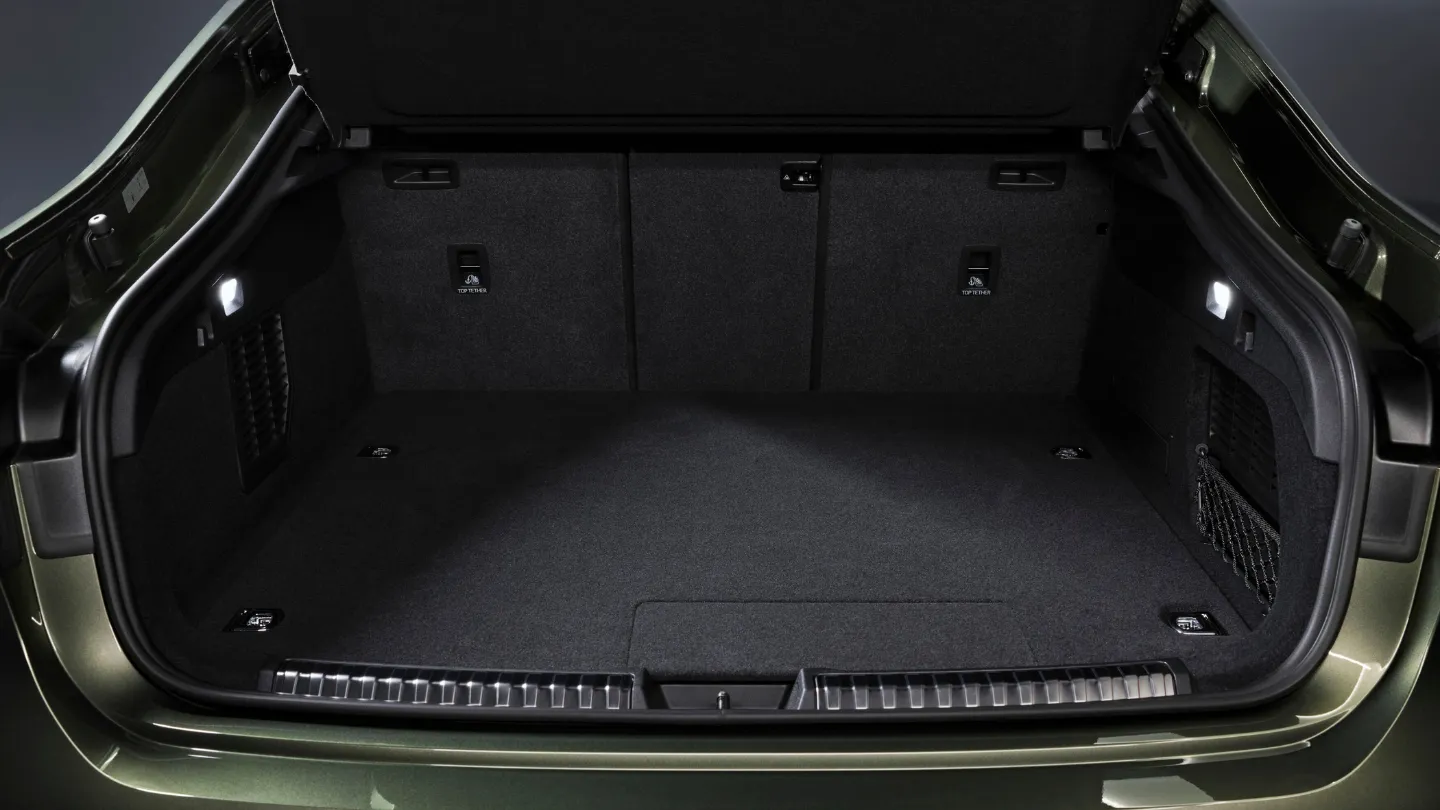 2026 Audi RS 5 Sedan phev hybrid boot space