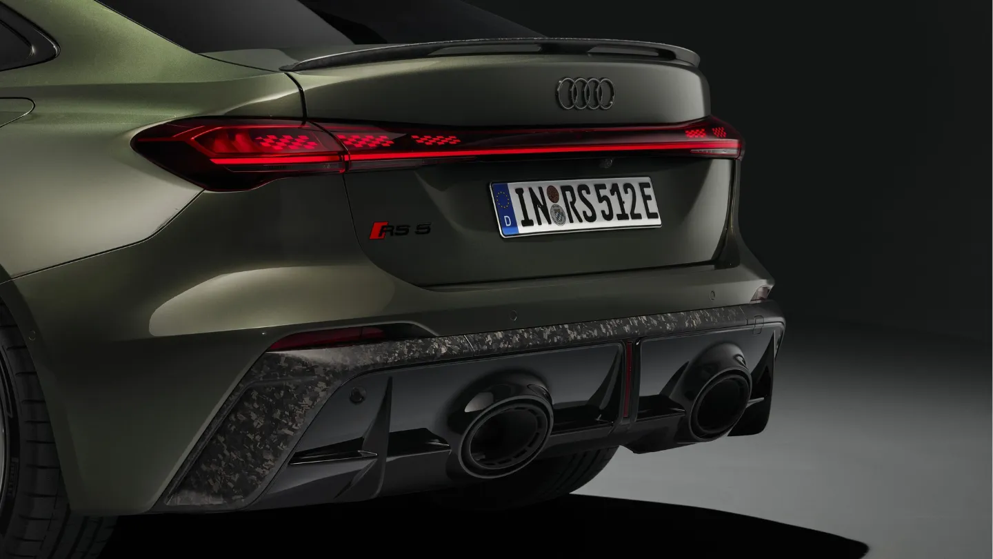 2026 Audi RS 5 Sedan phev hybrid rear close up