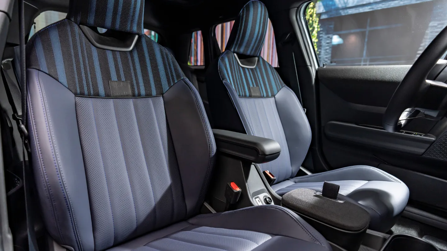 2026 Mini Cooper Paul Smith Edition front seats