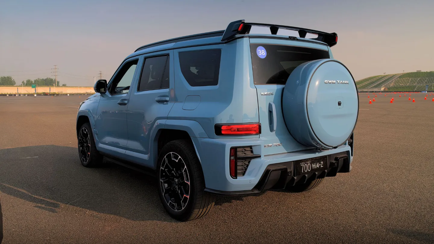 GWM Tank 700 large SUV hi4 z rear view