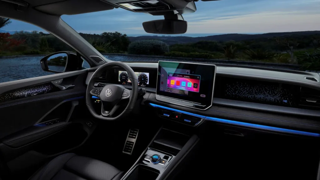 Volkswagen Tayron cockpit