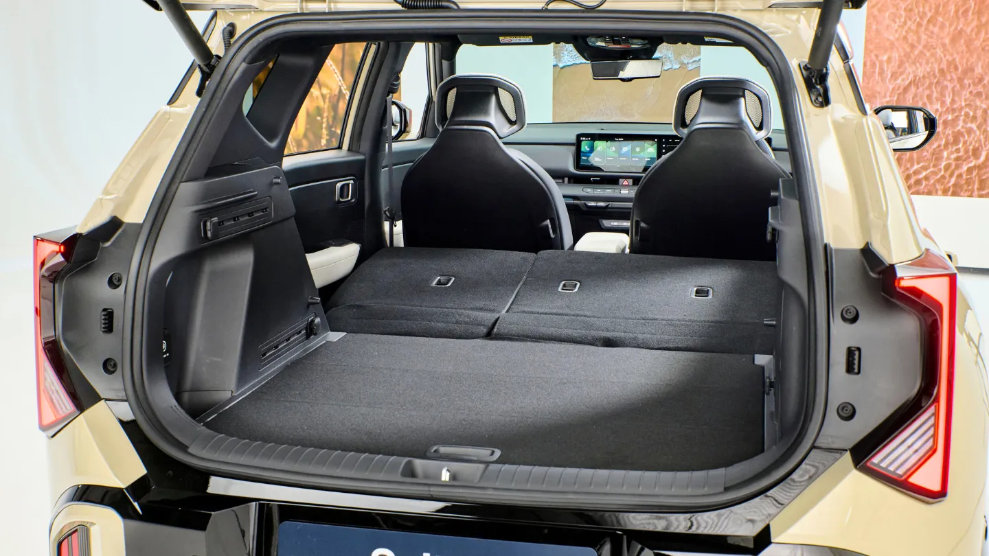 2026 Kia Seltos gt line australia boot space