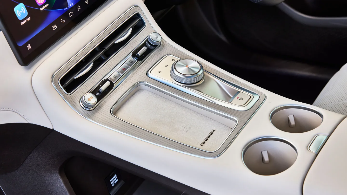 2026 MG S6 EV australia centre console buttons