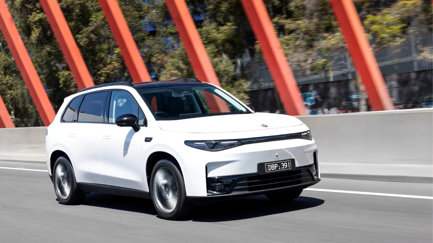 2026 Leapmotor C10 Design LR on the road