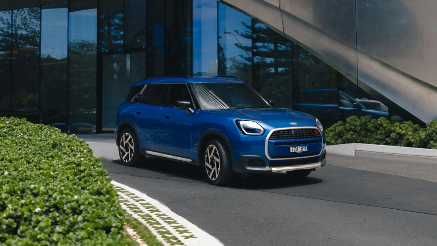 2026 MINI Countryman photo
