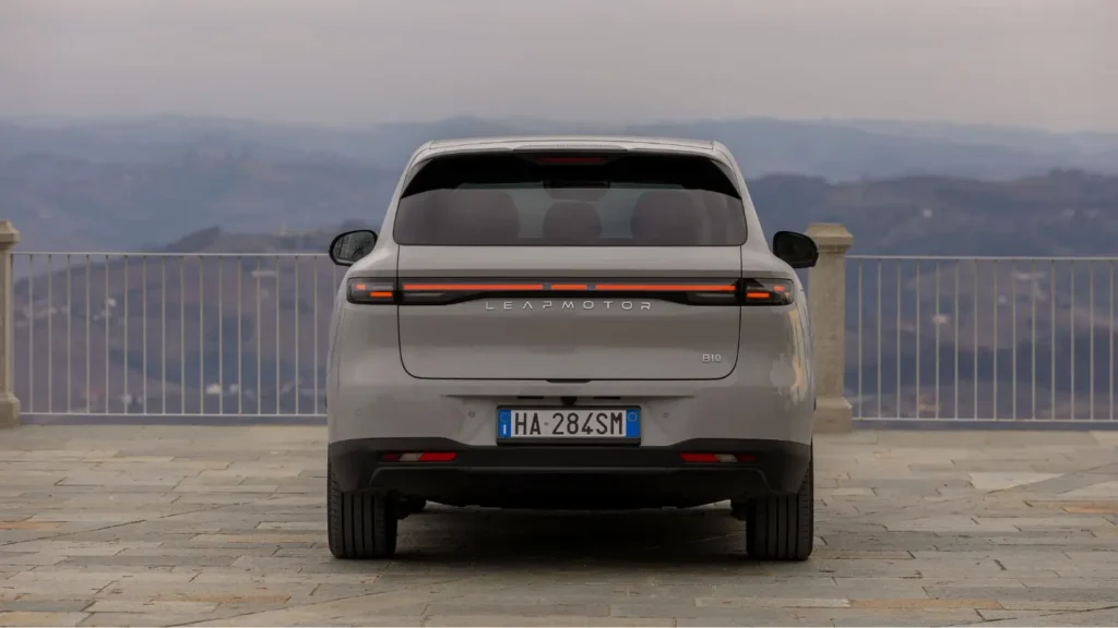 Leapmotor B10 Hybrid EV