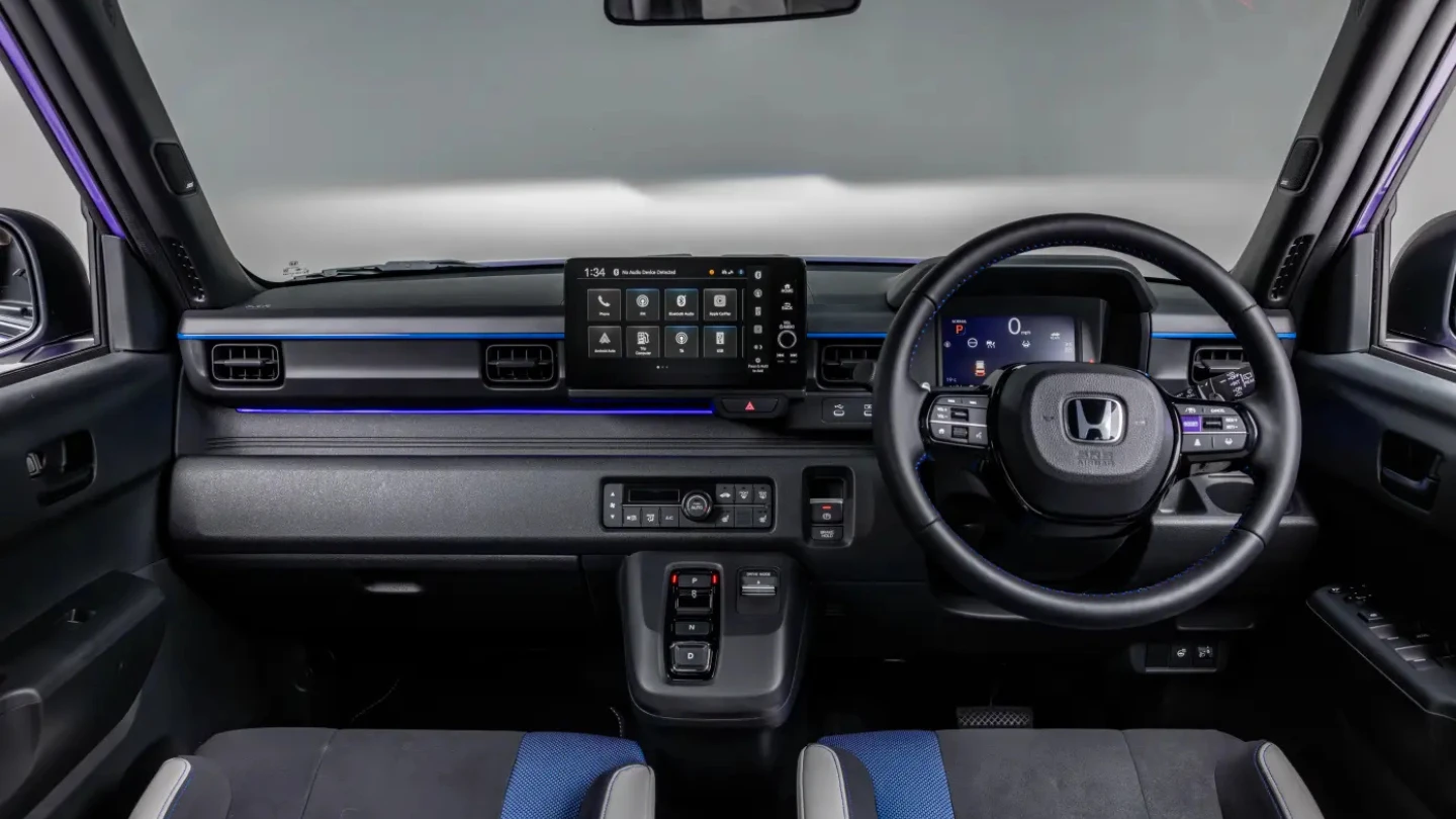 honda super n ev interior cockpit
