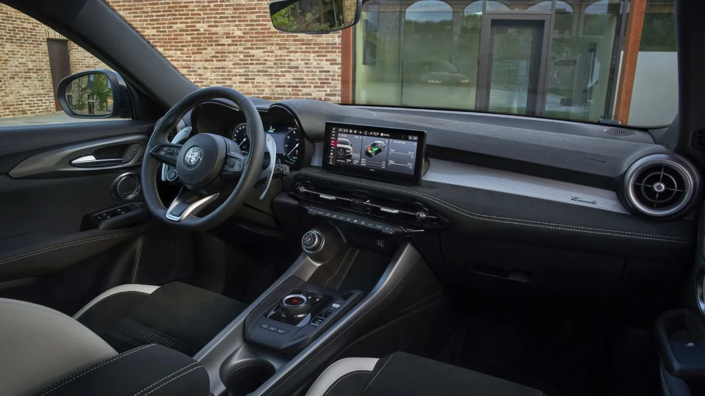 2026 Alfa Romeo Tonale interior cockpit