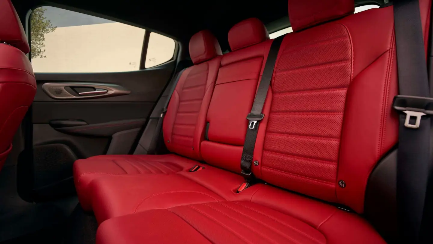 2026 Alfa Romeo Tonale rear seats