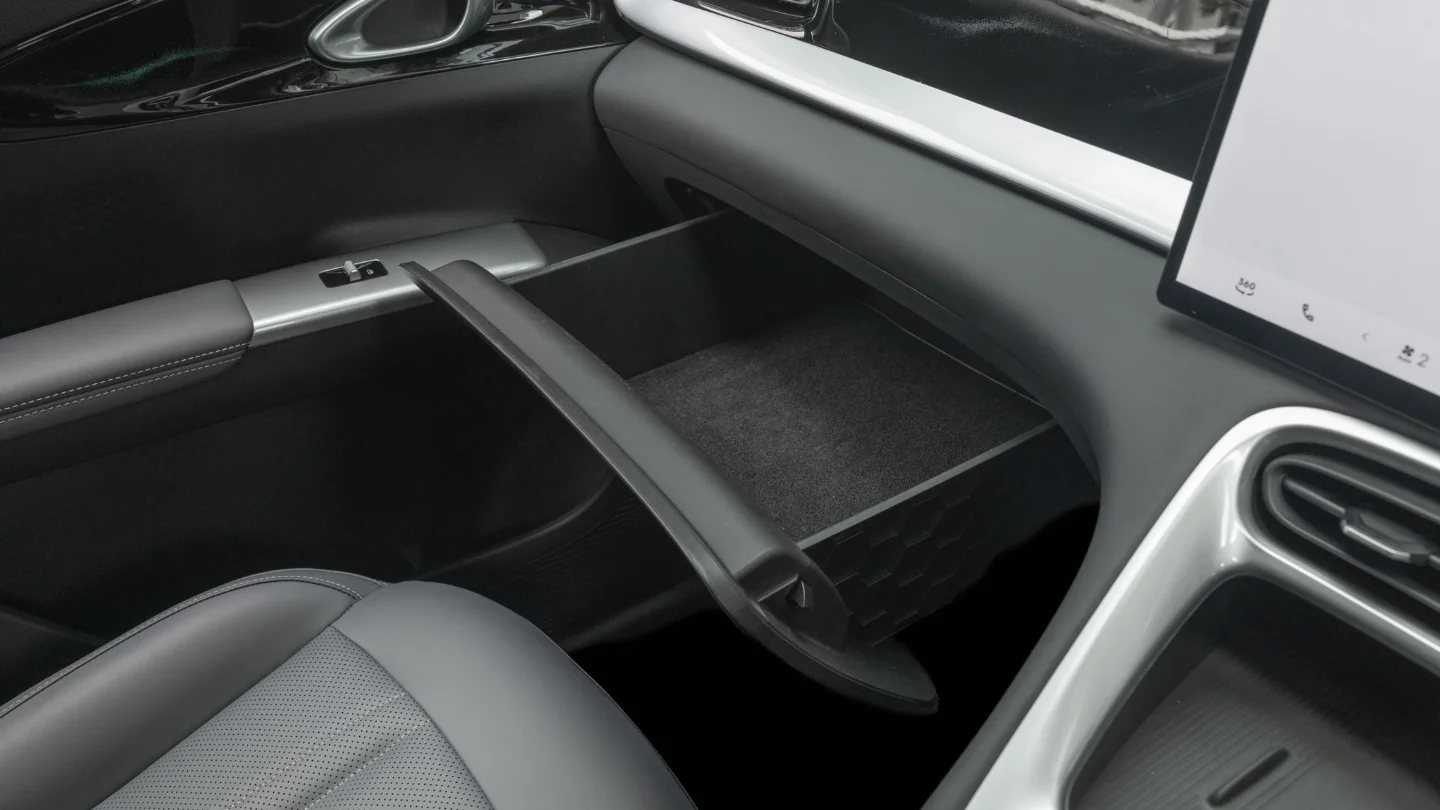 2026 Geely EX2 interior 5