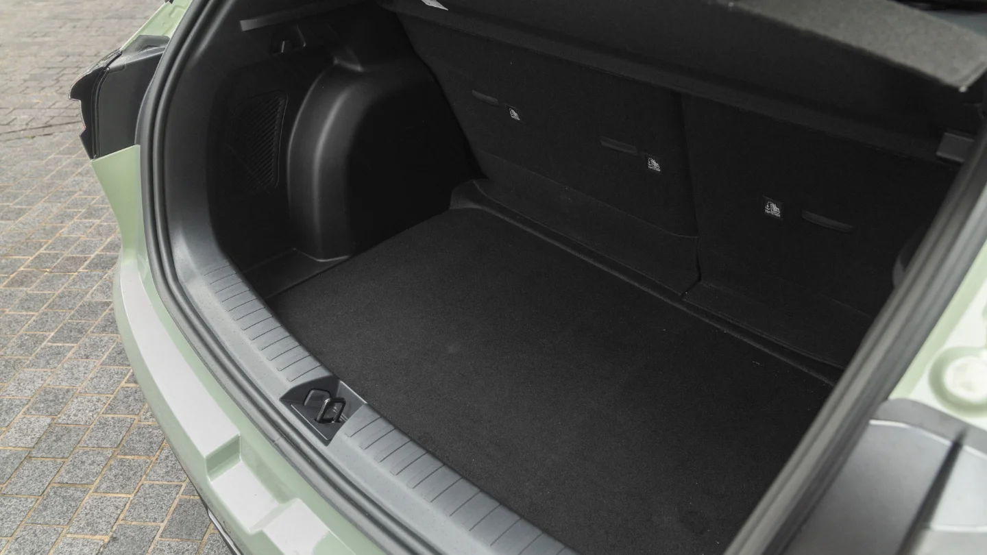 2026 Geely EX2 interior 8