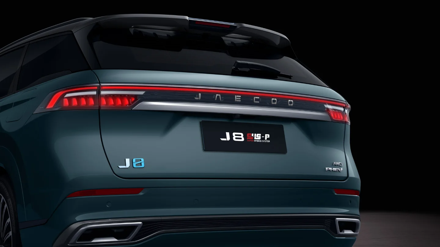 2026 Jaecoo J8 SHS exterior rear