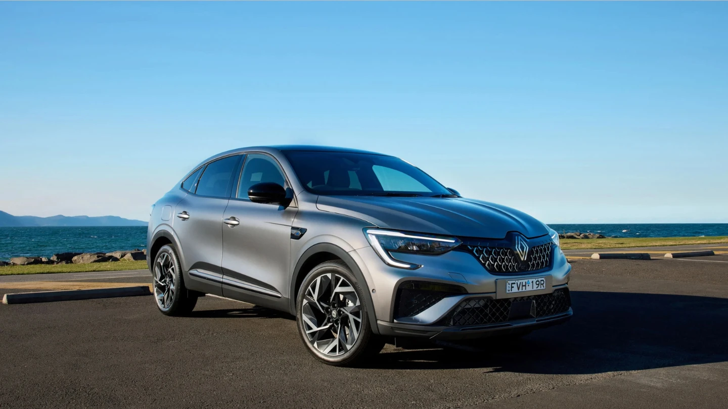 2026 Renault Arkana mild hybrid exterior 3