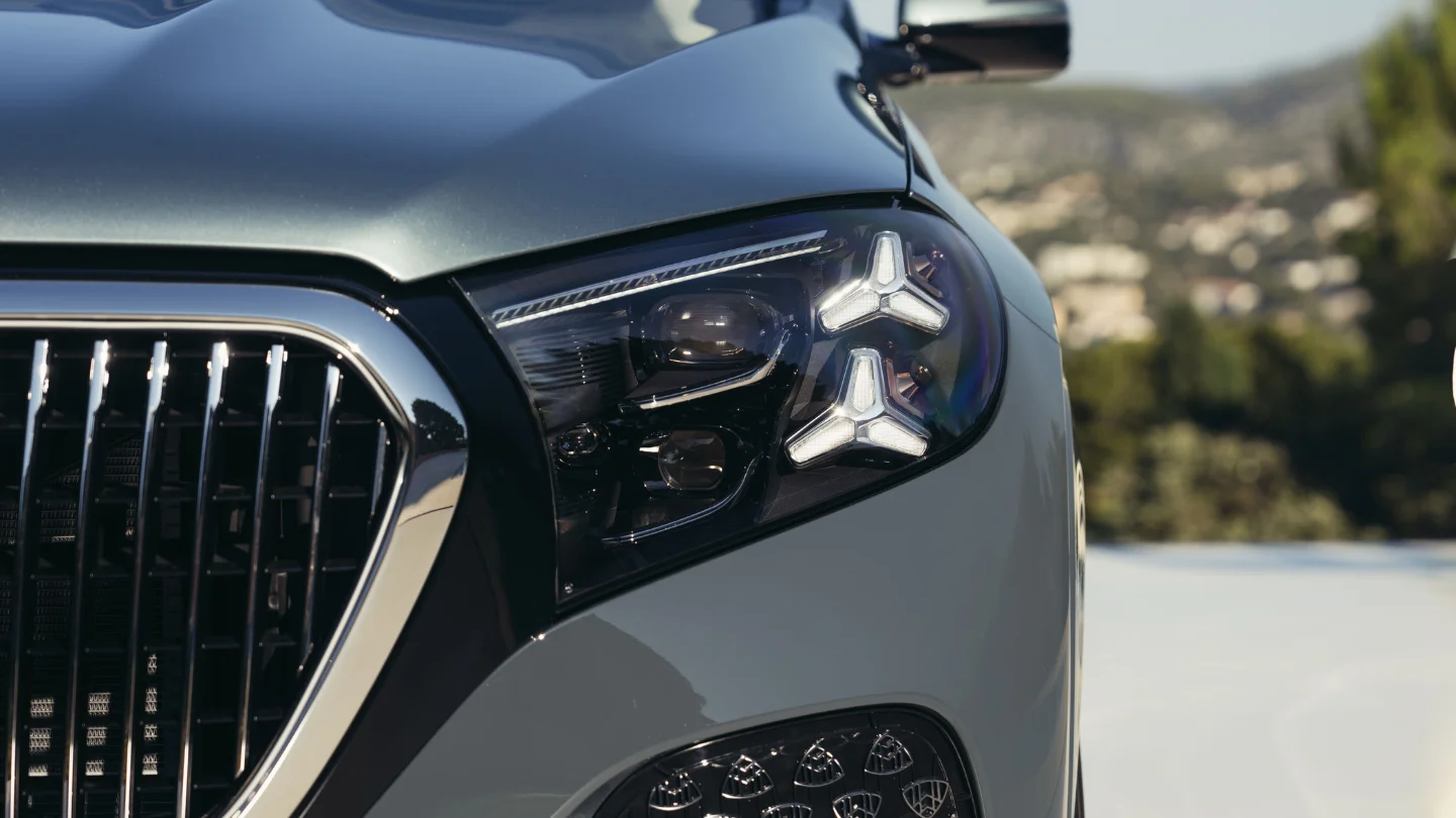 2027 Mercedes Maybach GLS exterior 5