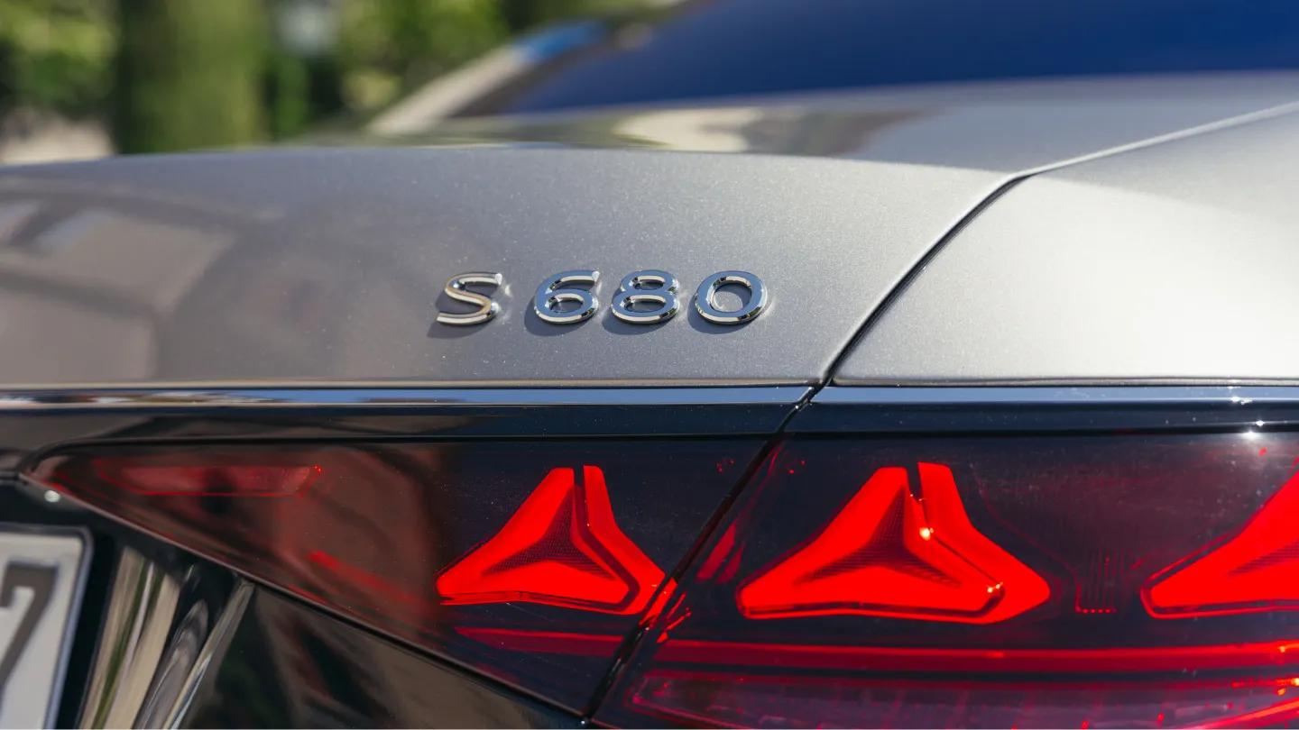 2027 Mercedes Maybach S Class exterior 8