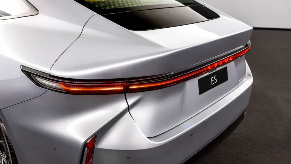 2026 Lexus ES price and specs 