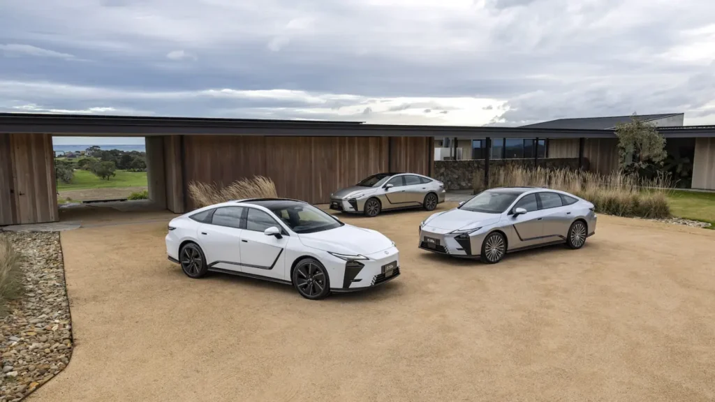 2026 Lexus ES price and specs 