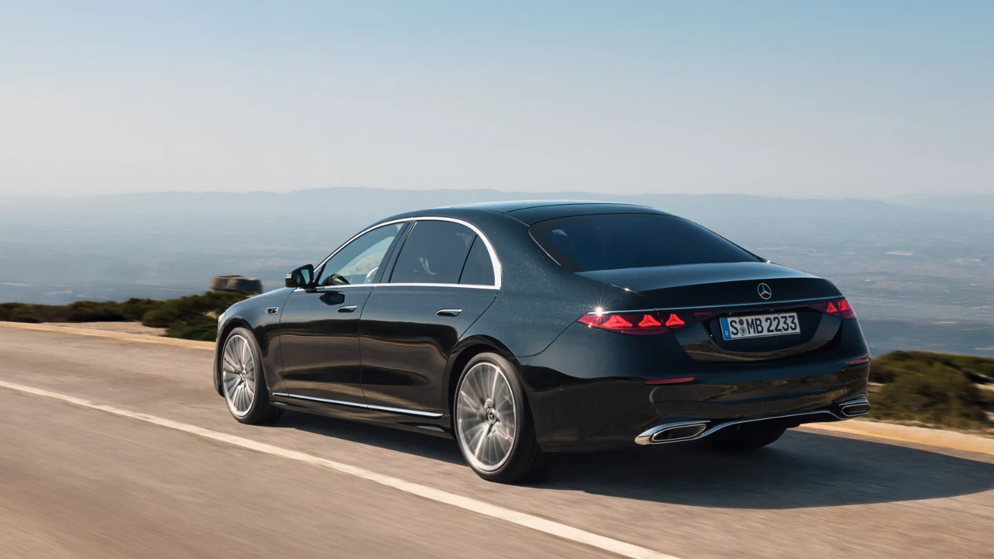 2027 Mercedes Benz S Class exterior 3