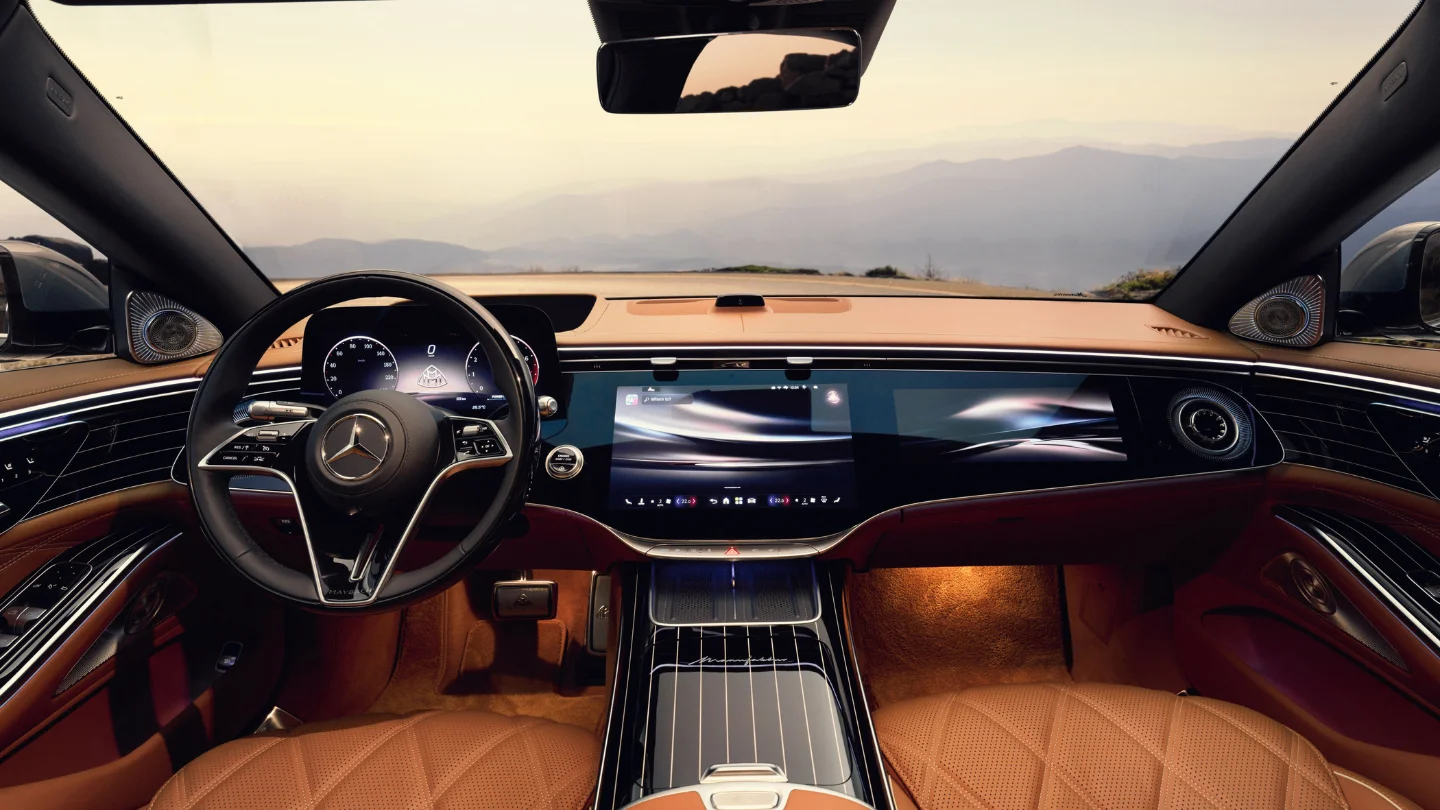 2027 Mercedes-Maybach S-Class interior cockpit