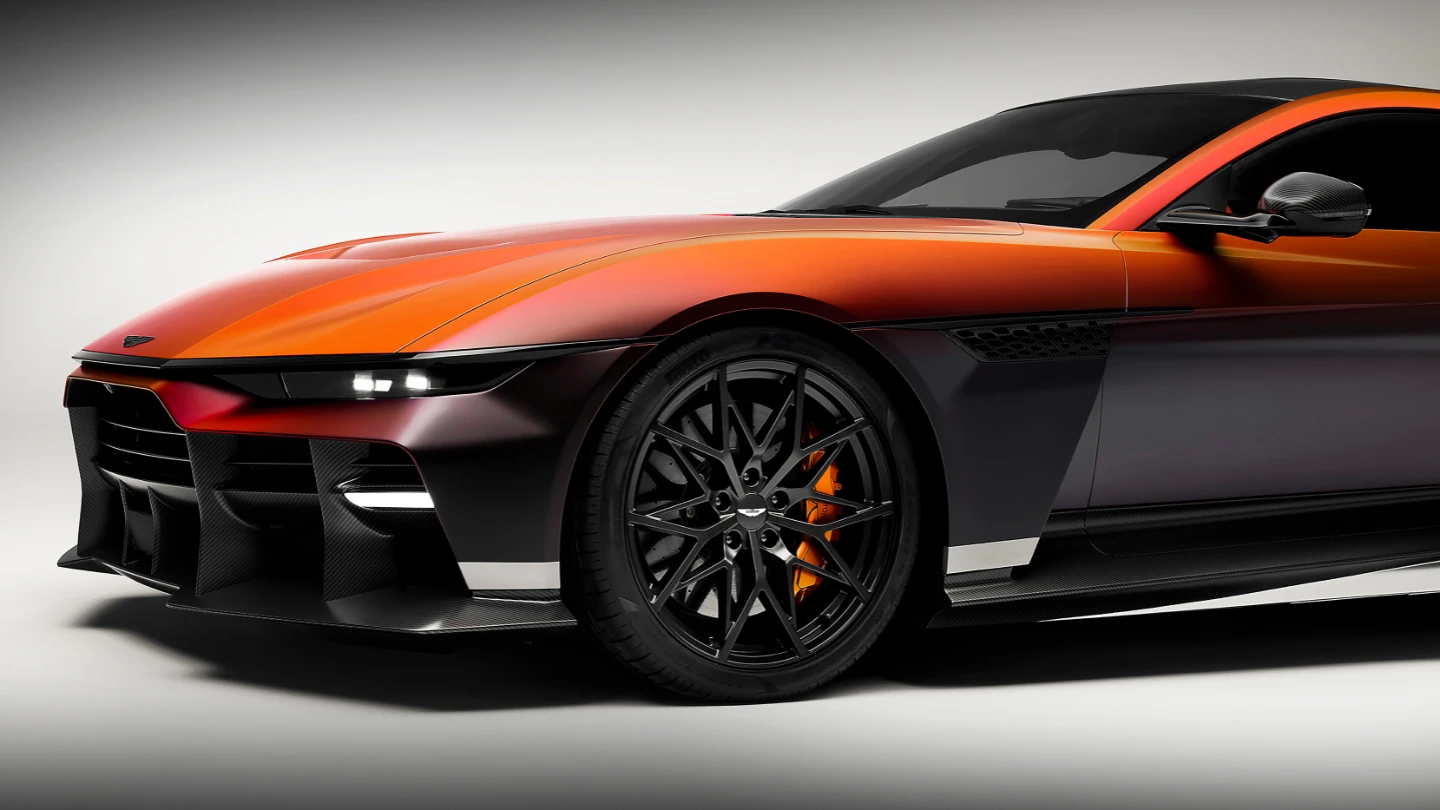 Aston Martin Valen exterior 2