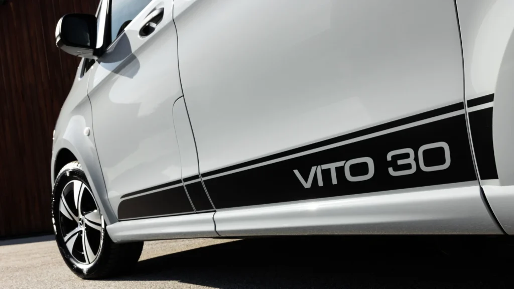 Mercedes-Benz Vito Crew Cab 30th Anniversary Edition
