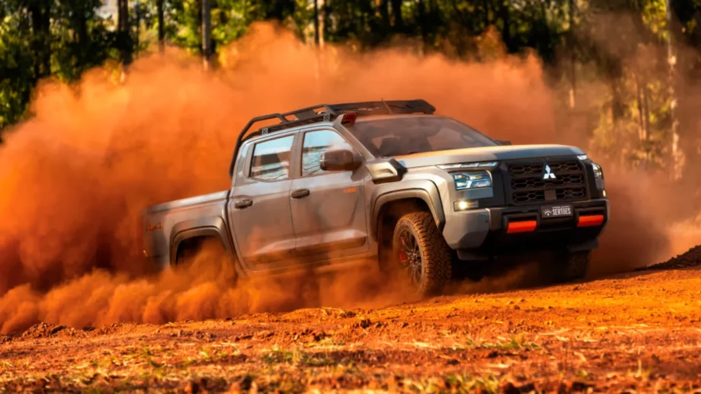 Mitsubishi Triton Savana Sertões