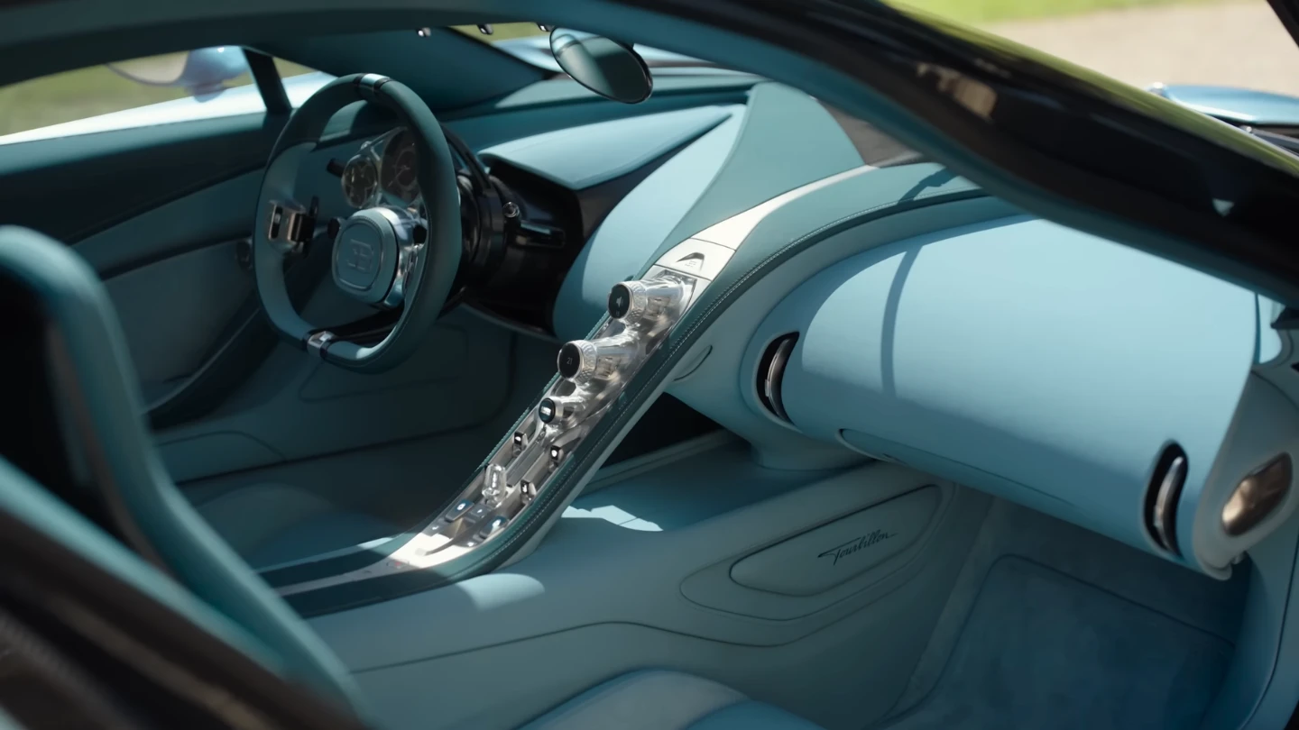 Bugatti Tourbillon V16 supercar interior cockpit