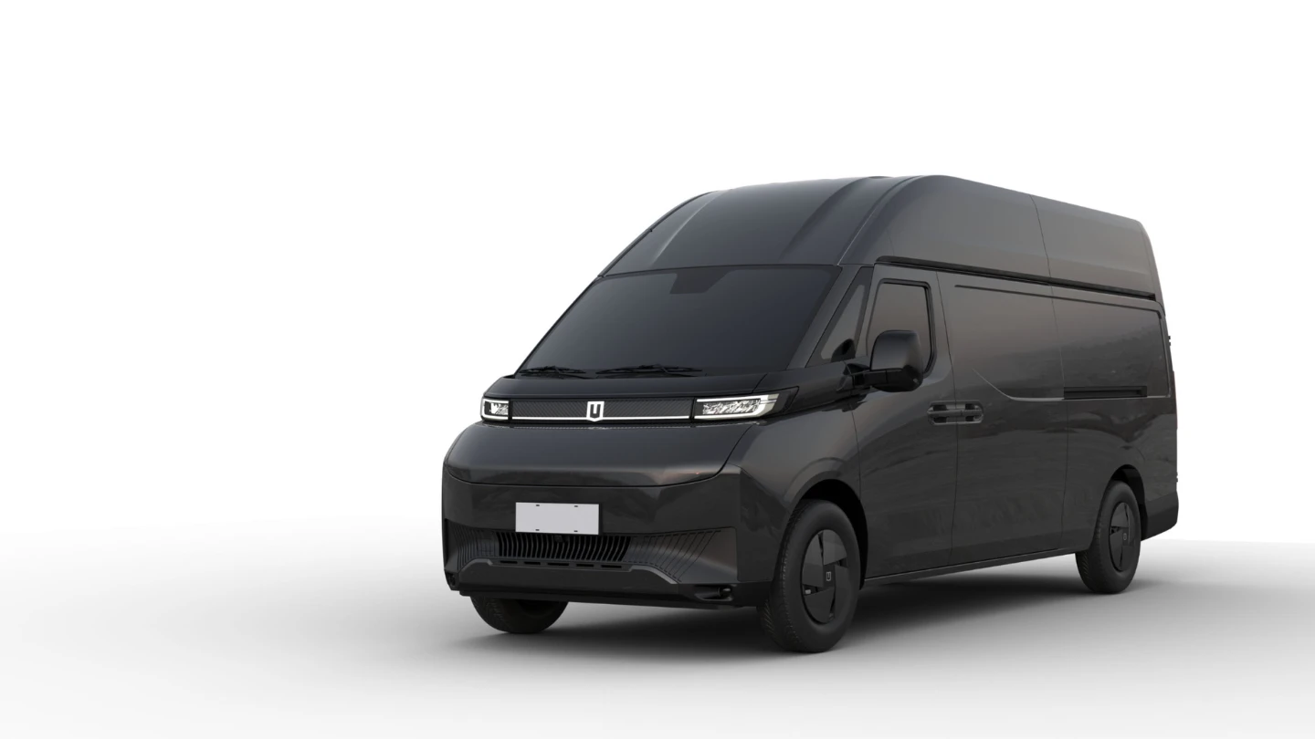 Farizon SV SLWB HR flagship electric van exterior black