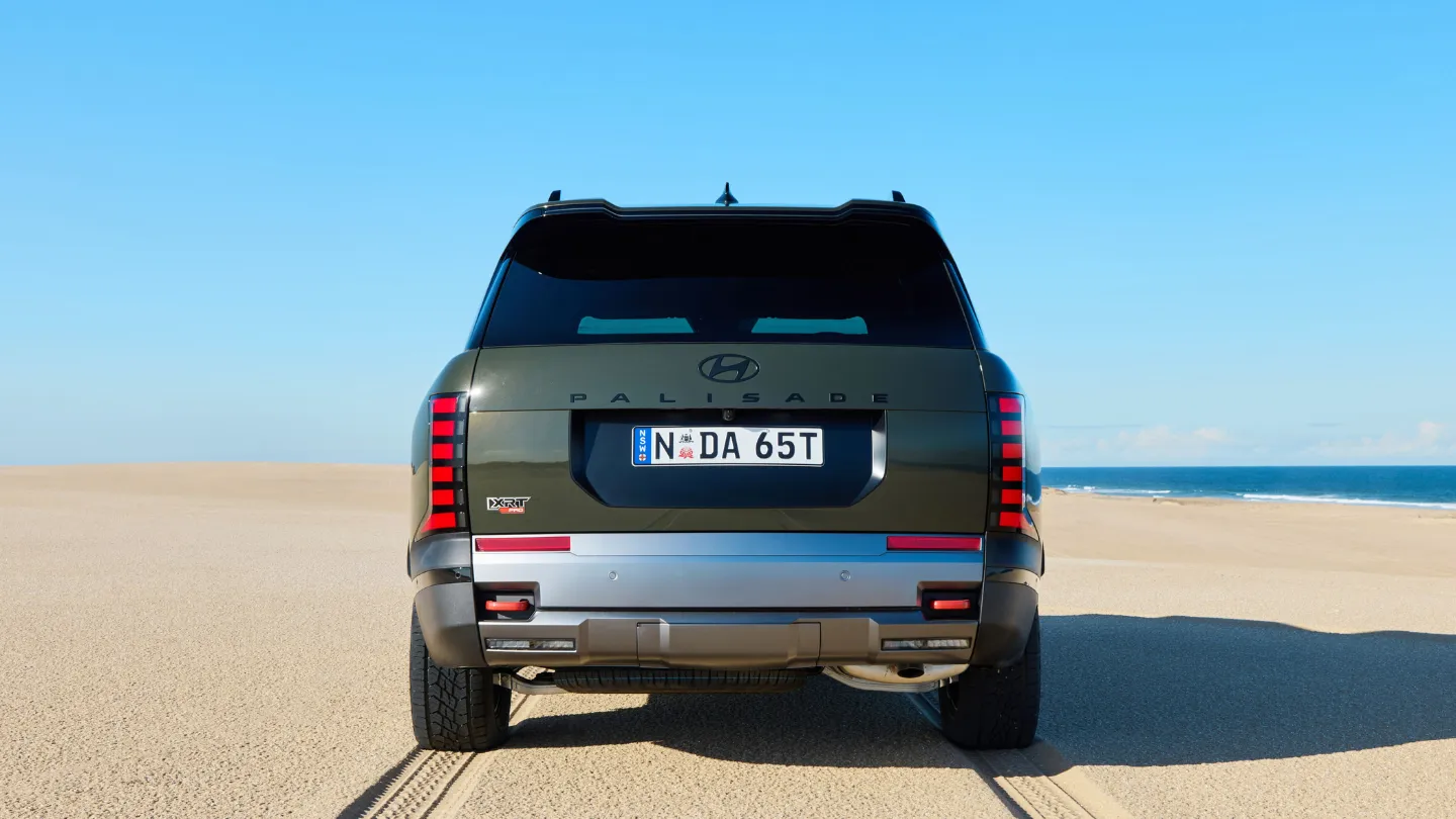 Hyundai Palisade XRT Pro exterior rear
