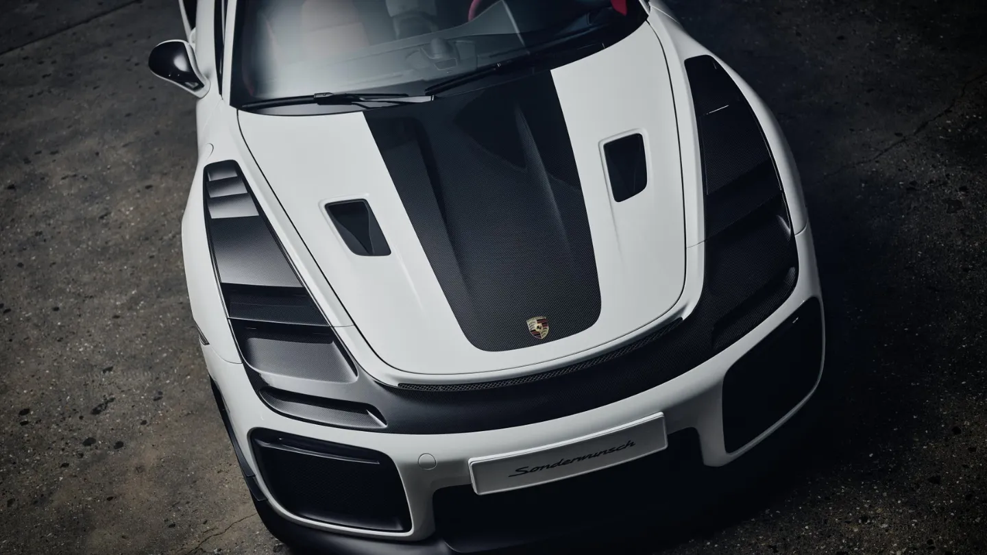 Porsche 911 Flachbau RS exterior 3
