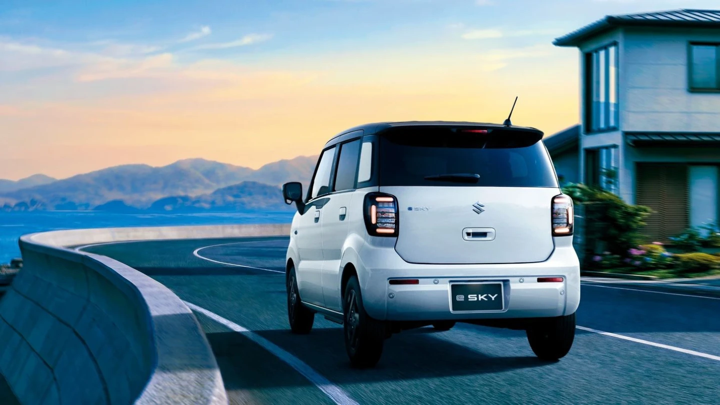 Suzuki e Sky kei car exterior